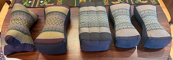 Thaikuddar / Massagekuddar / Kuddar - Thailand - 5 st - bruna