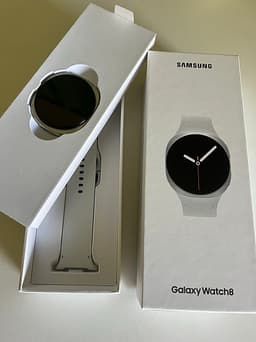 Samsung Galaxy Watch8 smartklocka vit