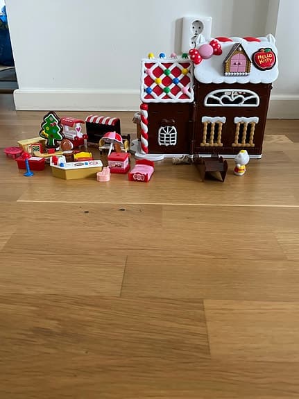 Hello Kitty dockhus m möbler m.m