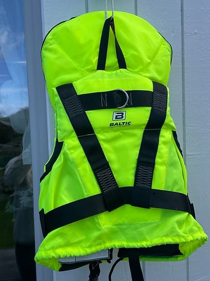 Flytväst med livsele barn 30-40kg