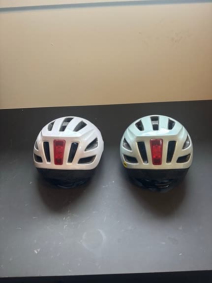 Specialized Shuffle LED SB barncykelhjälmar stl 50–55