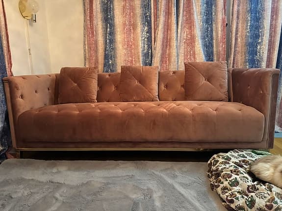 Luxurious Pink Velvet Tufted Sofa Set (3+2+1 Seater) AND Matching TV Table