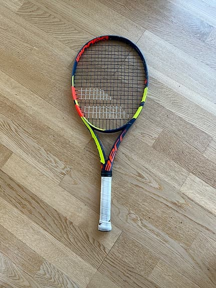 Babolat Pure Aero Roland Garros jr med fodral
