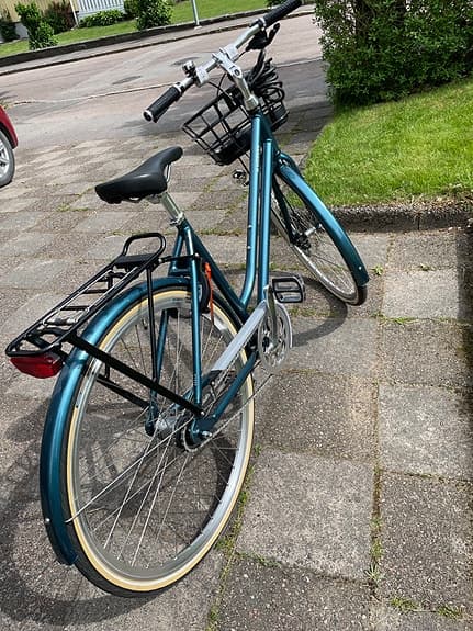 Monark Karla 7-växlad 51 cm (2019) – väldigt lite använd, cykelkorg ingår