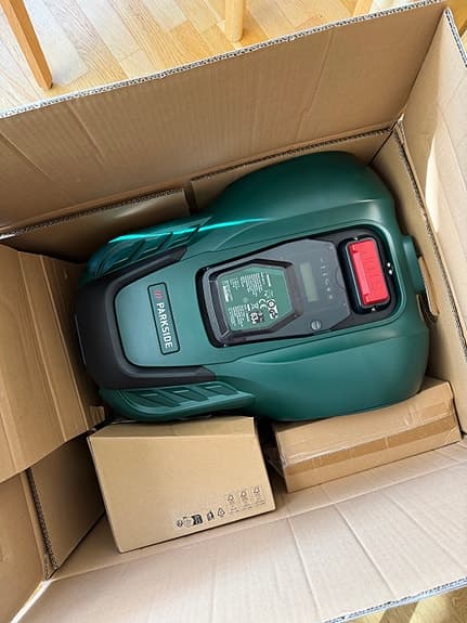 NY! Parkside robotgräsklippare -oanvänd, garanti, ca 2 år kvar robot lawn mower