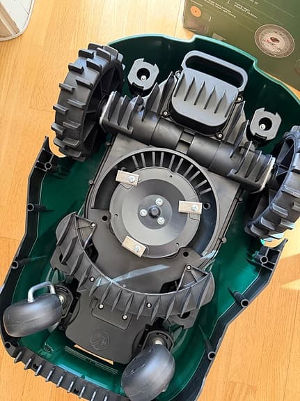 NY! Parkside robotgräsklippare -oanvänd, garanti, ca 2 år kvar robot lawn mower