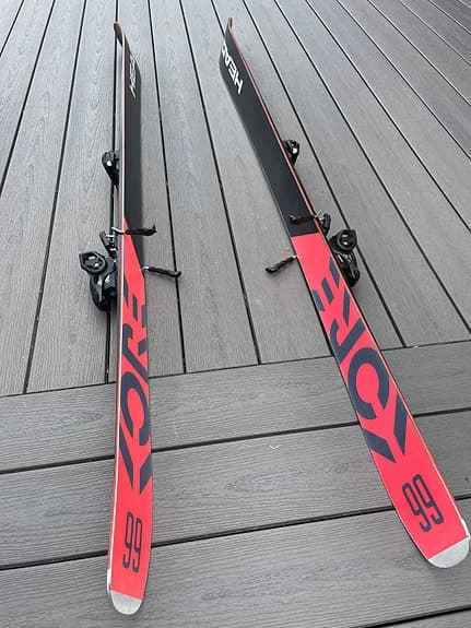 HEAD Kore 99 180 cm med bindningar