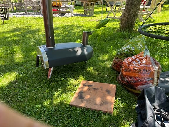 Ooni pizzaugn för pellets