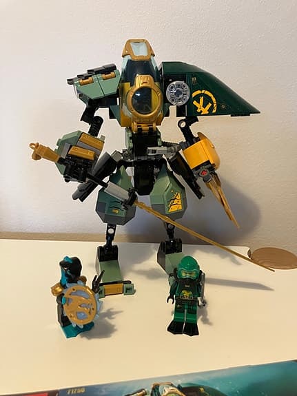 Lloyds vattenrobot Ninjago Lego 71750