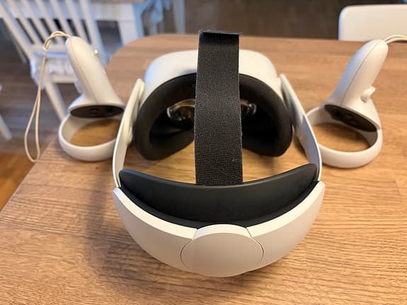 Oculus 256G Quest 2 VR-headset med handkontroller