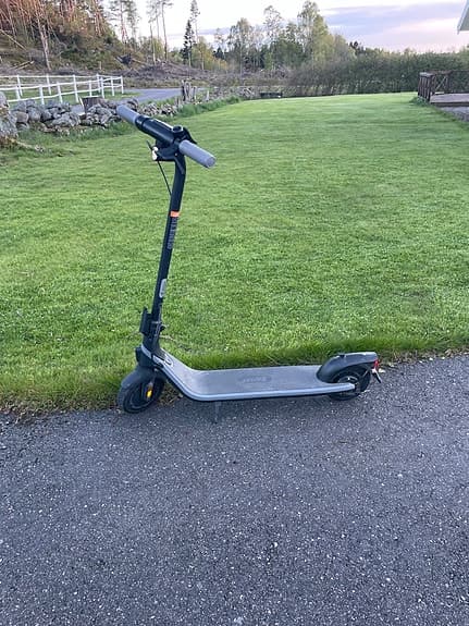 Segway ninebot E2 elsparcykel