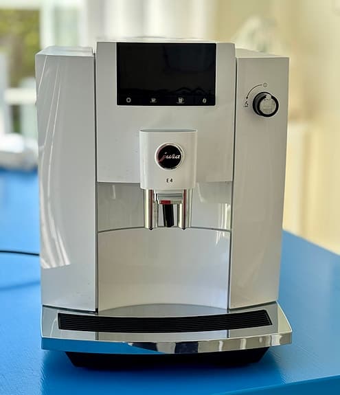 Helautomatisk kaffemaskin, Jura E4