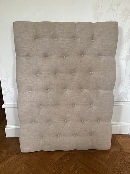 Sänggavel 90x120 i fint linnetyg