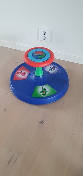 Hasbro PJ Masks Sit ’n Spin snurrleksak