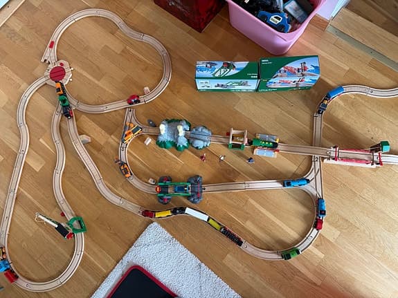 Stort BRIO & LEGO DUPLO tågbana paket – broar, tåg, Thomas, räls & tillbehör