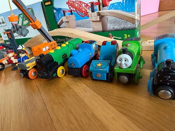 Stort BRIO & LEGO DUPLO tågbana paket – broar, tåg, Thomas, räls & tillbehör
