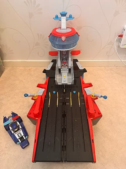Paw Patrol lekset racerbana med fordon