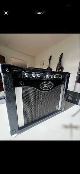 Förstärkare peavey gitarr