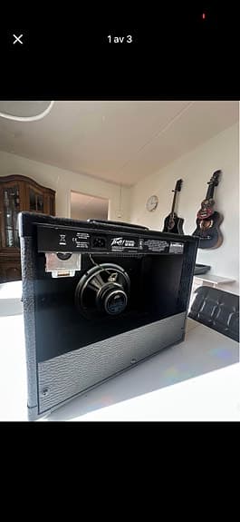 Förstärkare peavey gitarr