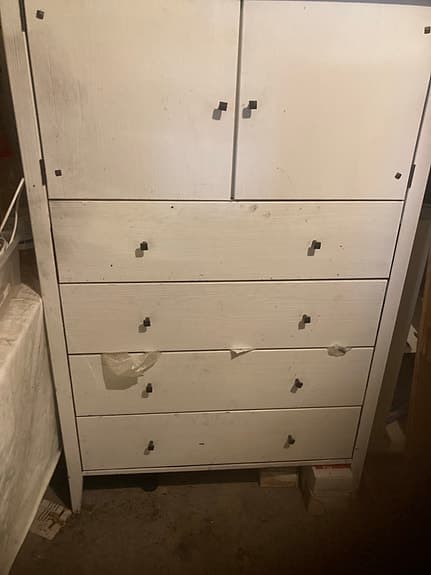 Byrå/skåp