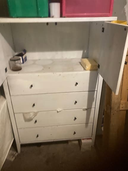 Byrå/skåp