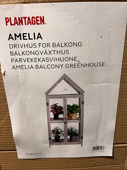 Helt nytt balkongväxthus i originalförpackning