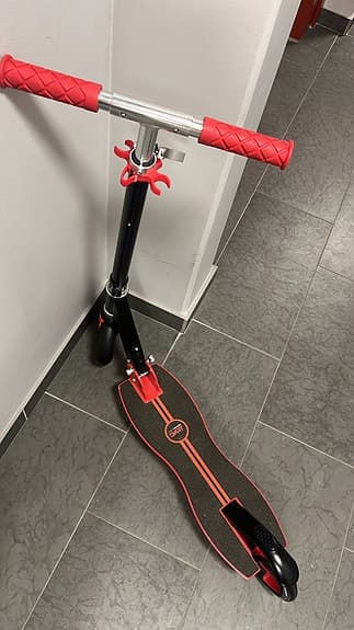 Street Runner sparkcykel svart/röd