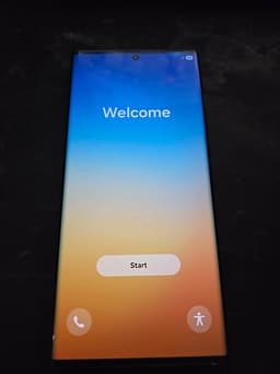 Samsung Galaxy S22 Ultra inkl skal + Buds på köpet