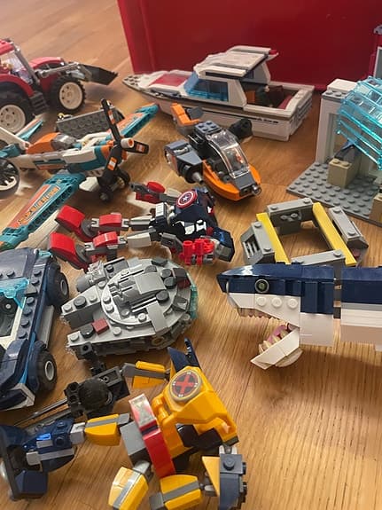 LEGO City blandade fordon och byggset