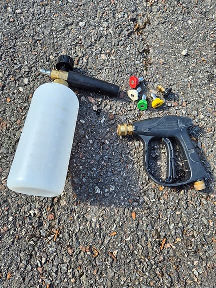 Skumspruta + Spraypistol till högtryckstvätt 17-840 + 17-841