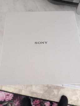 Sony WH-CH720N trådlösa on-ear hörlurar (svart)