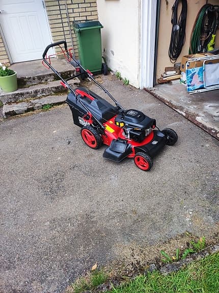 Meec Tools gräsklippare bensin röd/svart