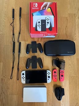 Nintendo Switch OLED spelkonsol vit med tillbehör