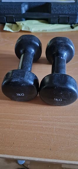 Hantlar 3 kg svarta