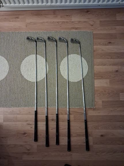Palmer järnset golfklubbor 3–8