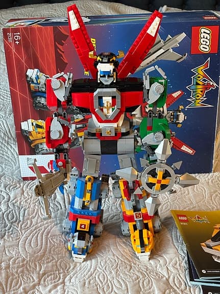 LEGO Ideas Voltron 21311