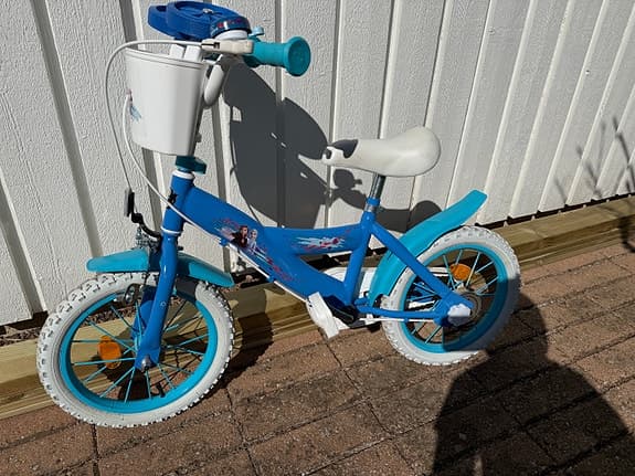 Froozen cykel 14” nyskick