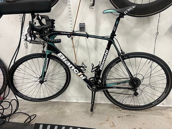 Bianchi infinito athena landsvägscykel 61 cm