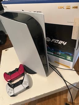 Sony Playstation 5 spelkonsol med handkontroller