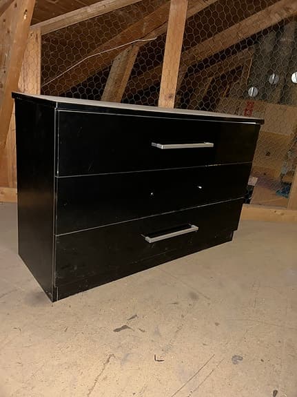 IKEA byrå svart med 3 lådor