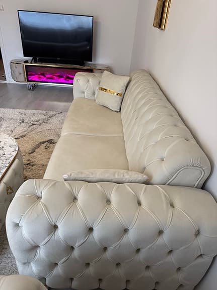 Elegant soffgrupp i Chesterfield-stil – Nyskick