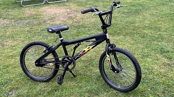 MBK barncykel 20" svart