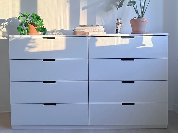 Nordli, Byrå med 8 lådor, vit