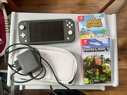 Nintendo Switch Lite + Spel
