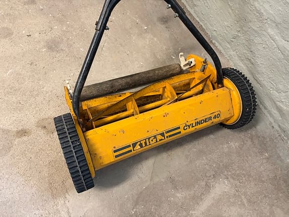 Stiga Cylinder 40 handgräsklippare gul