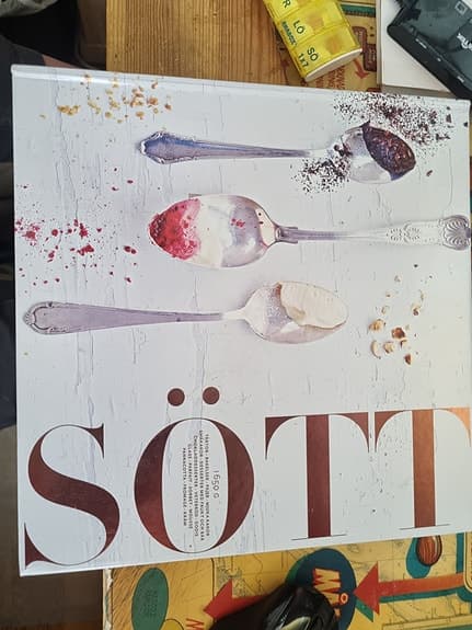 Sött – bakbok med dessertrecept
