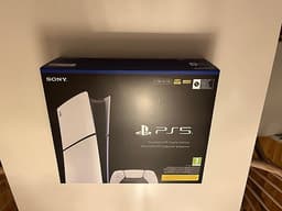 Helt ny oöppnad originalförpackning PS5 Digital Edition