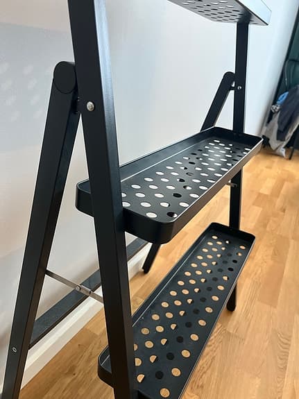 Hylla till balkong/uteplats