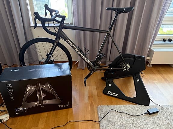 Tacx neo smart trainer - nyskick