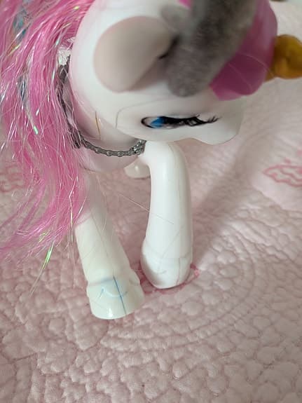 Zuru Pets Alive My Magical Unicorn med tillbehör